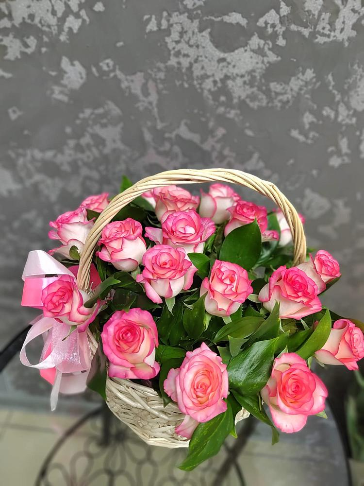 Цветочная композиция из Розы в корзине в Ямской