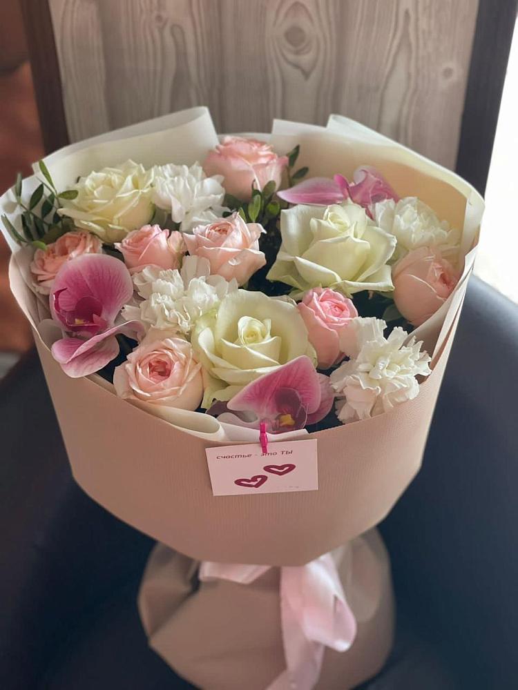 Букет цветов из: Орхидеи, Розы и Гвоздики в Ямской