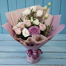 Букет цветов из:  Розы и Лизиантусы в Ямской