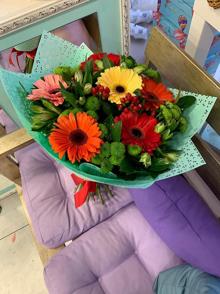 Букет цветов из: Герберы, Хризантемы и Альстромерии в Ямской