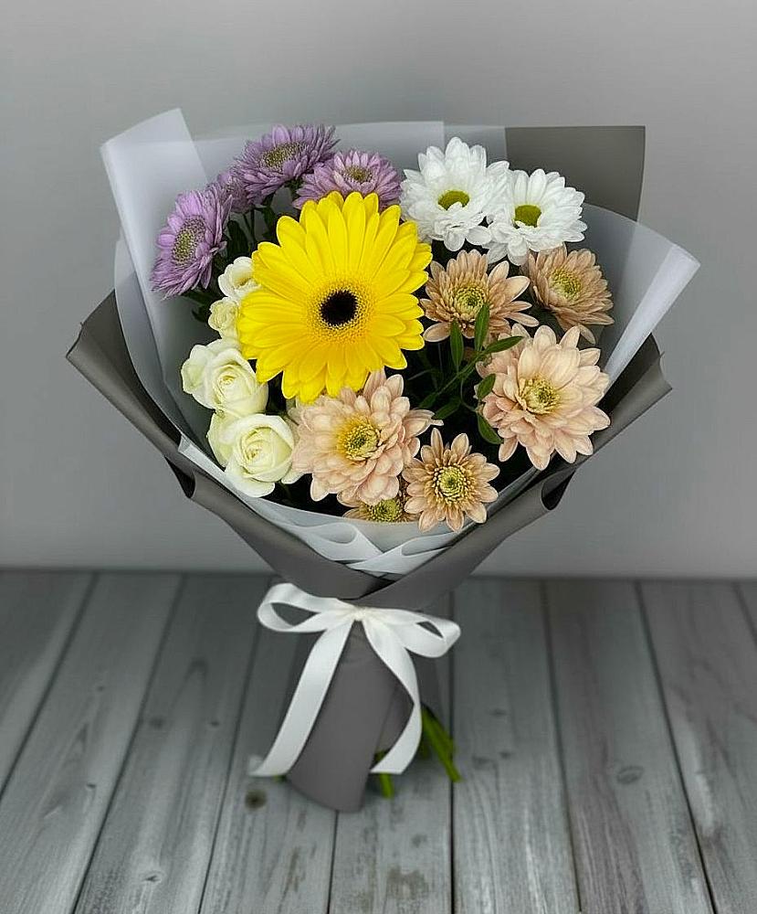 Букет цветов из: Розы, Герберы и Хризантемы в Ямской