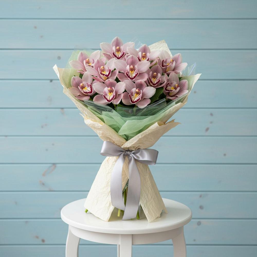 Букет цветов из: Орхидеи и Розы в Ямской