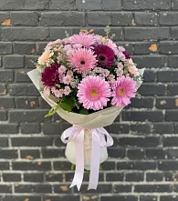 Букет цветов из:  Герберы и Хризантемы в Ямской