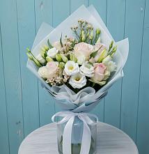Букет цветов из:  Розы и Лизиантусы #REPLACE_PRED# Ямской